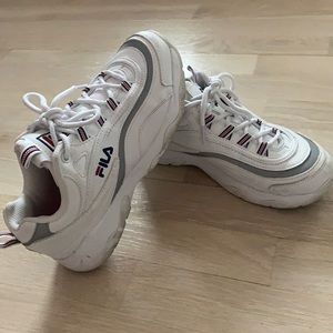 Fila sneakers